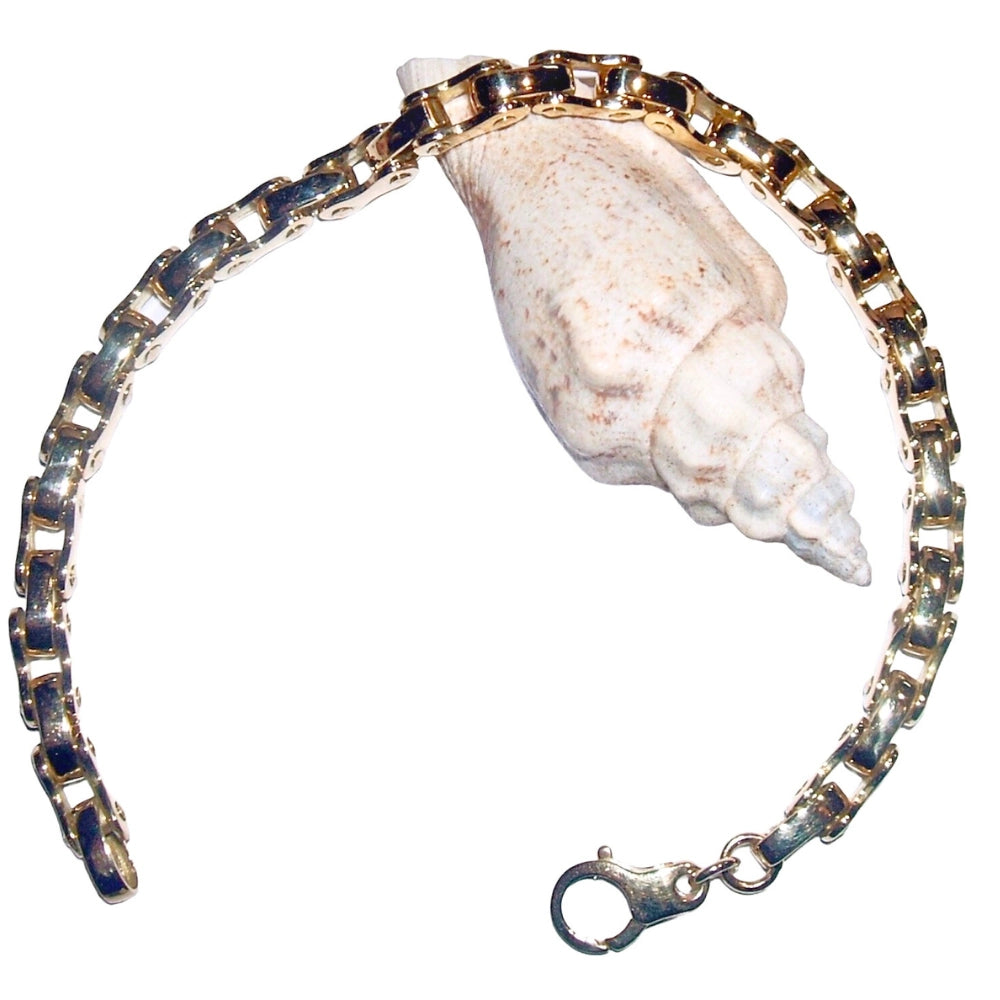A gold 18ct yellow link chain biker bracelet with a lobster clasp, from Tg-Jewellery chunky collection