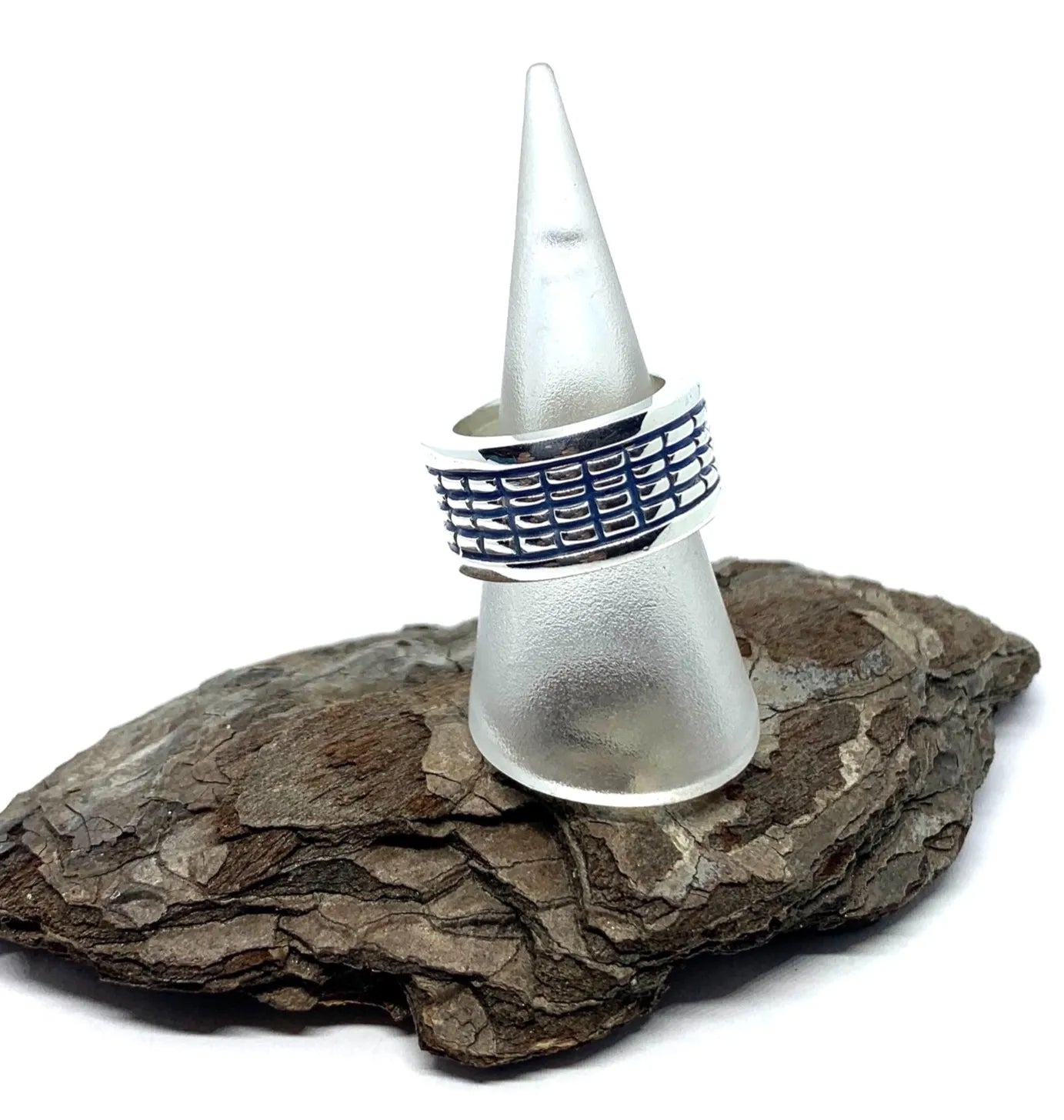 Crocodile Ring | Sterling Silver with Blue Ceramic Enamel - Tg-Jewellery By Tamara Gervasio