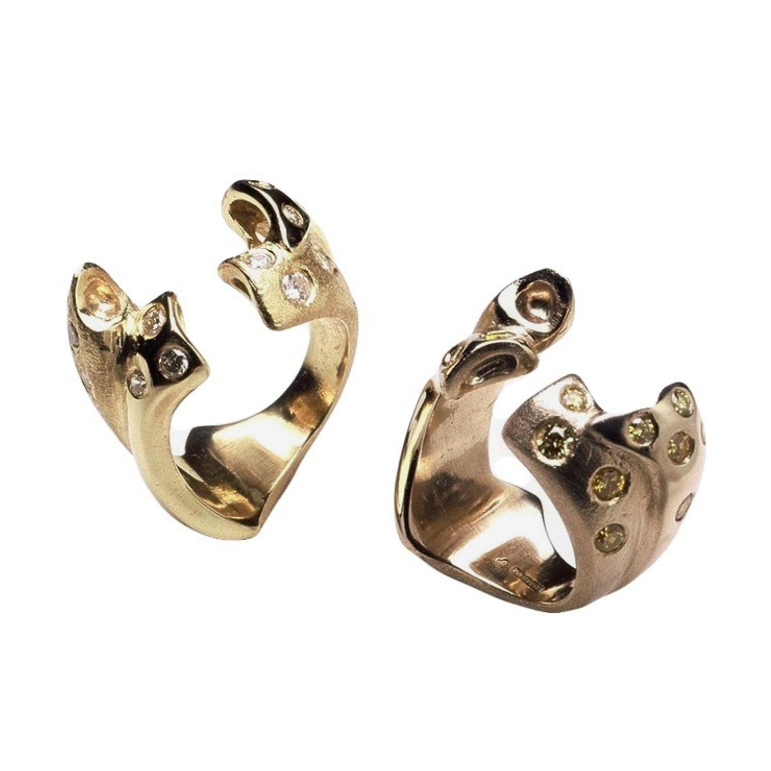 Fusion Ring in 18ct gold with flush-set brilliant-cut diamonds, sculptural wave design handcrafted by Tg-Jewellery