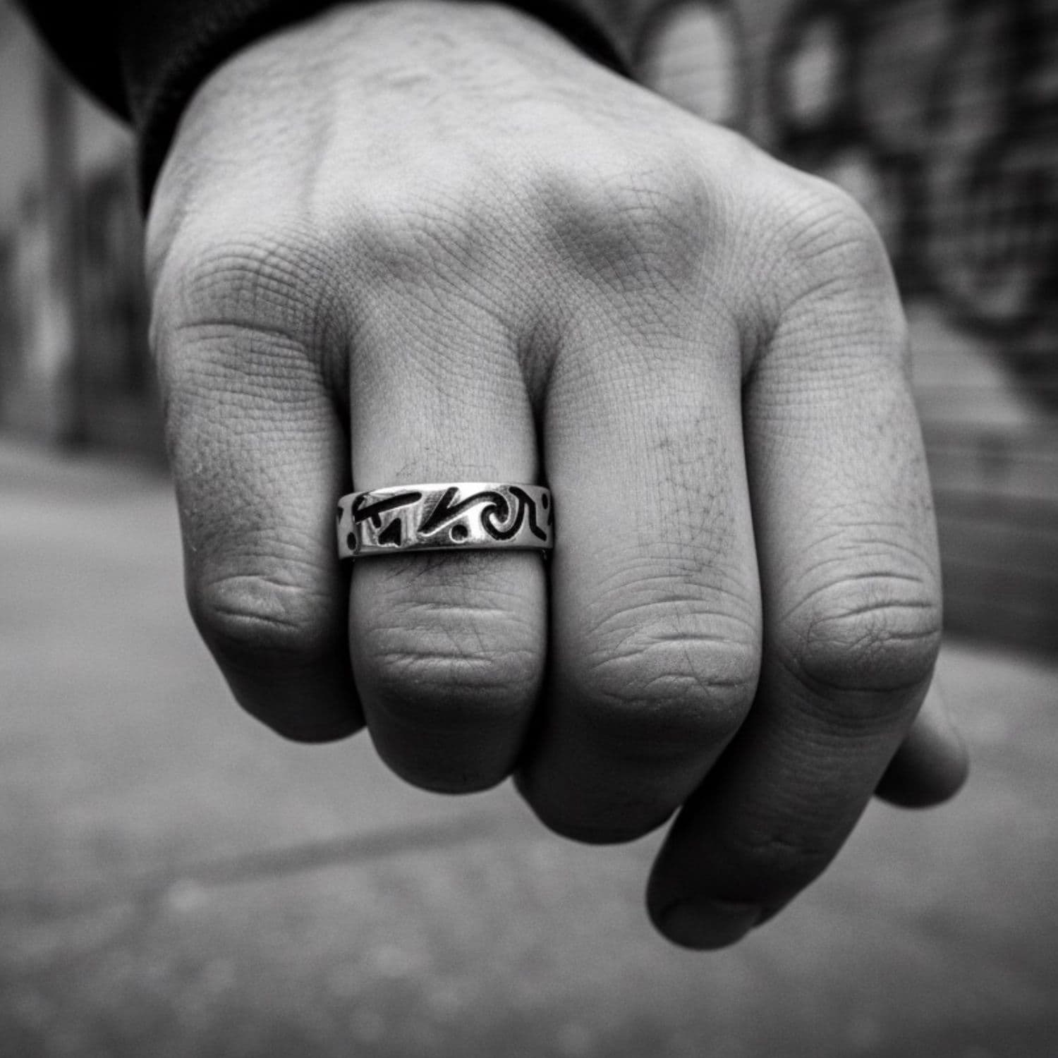Incisioni Men's Ring on Model | Sterling Silver 925 & Black Enamel - Tg-Jewellery By Tamara Gervasio