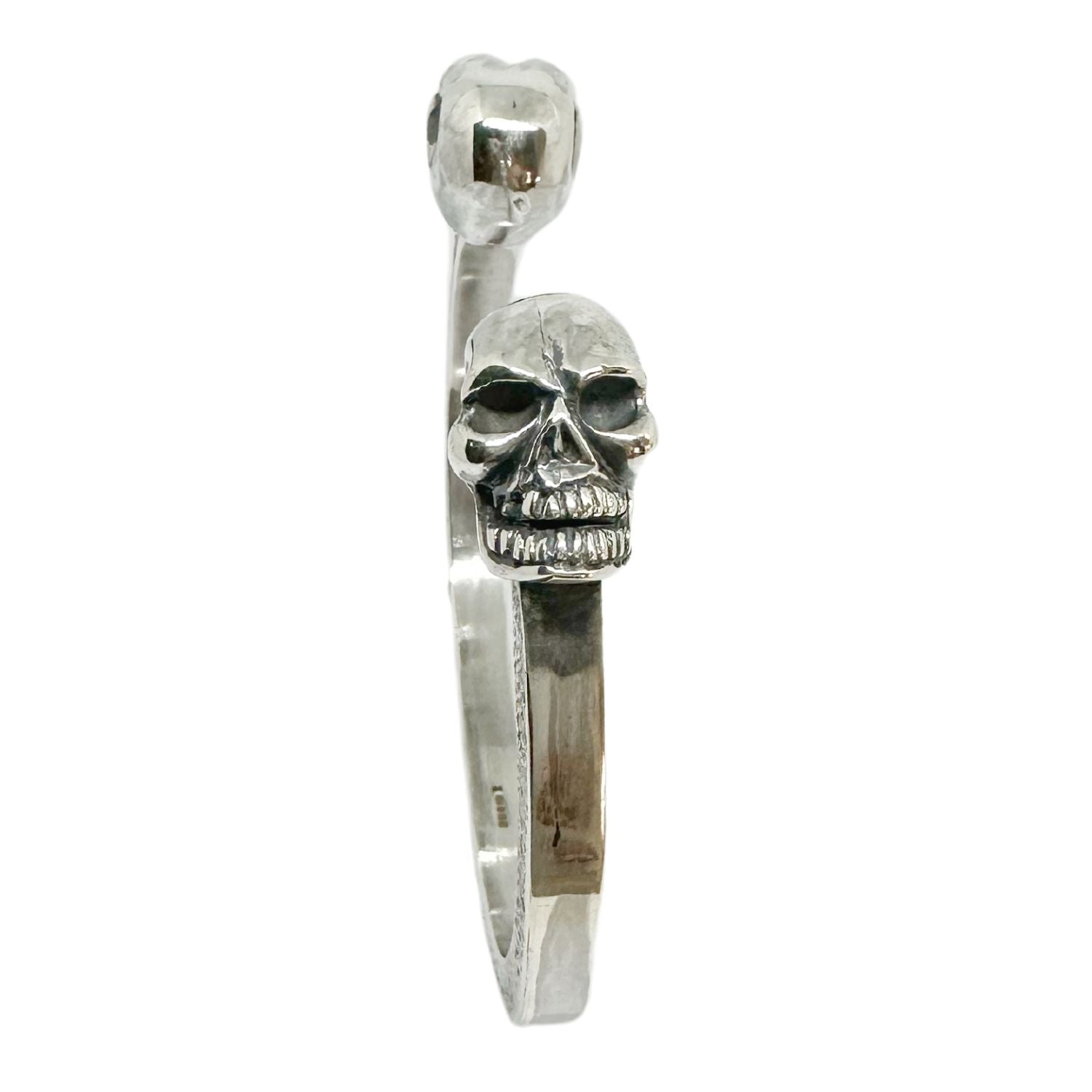 Men's Solid Rigid Skull Bangle in Sterling Silver 925 — Side Profile — 101.4g Solid Construction — 71.74mm Inner Diameter — Handmade by Tamara Gervasio