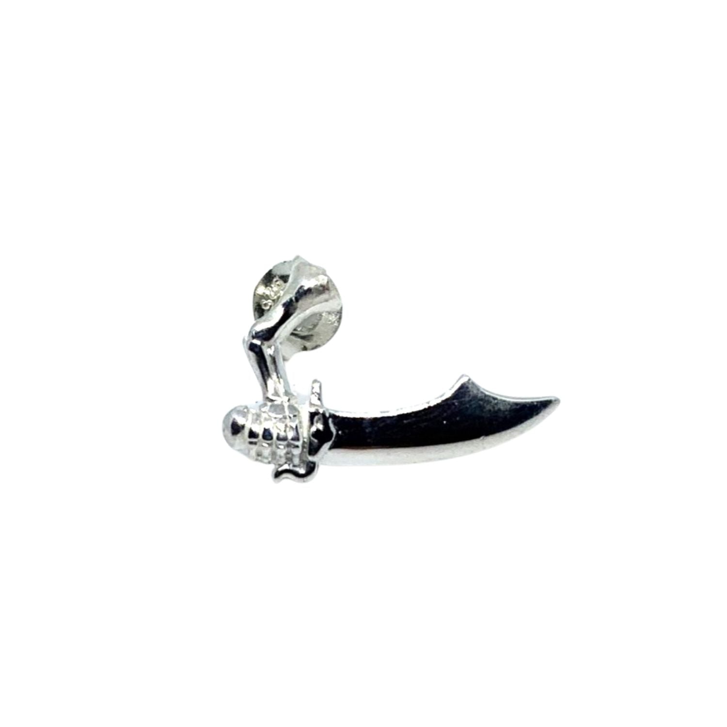 Skull Dagger Solo Stud Earring in Sterling Silver 925 — Front View — Curved Dagger with Skull Motif — Polished and Oxidised — Handmade by Tamara Gervasio