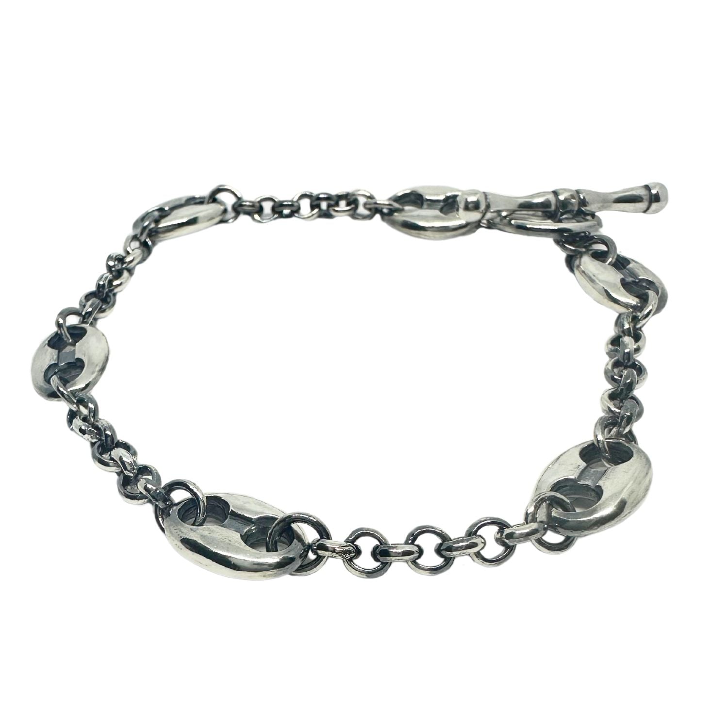 Close-up of hand-carved anchor links and T-bar clasp, lost wax cast sterling silver, UK hallmarked - Tg-Jewellery By Tamara Gervasio