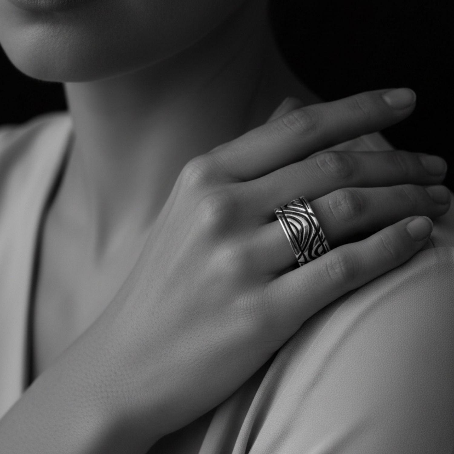 Sterling silver 925 Le Linee Ring, 10.6g, lost wax cast, UK hallmarked, TG maker's mark