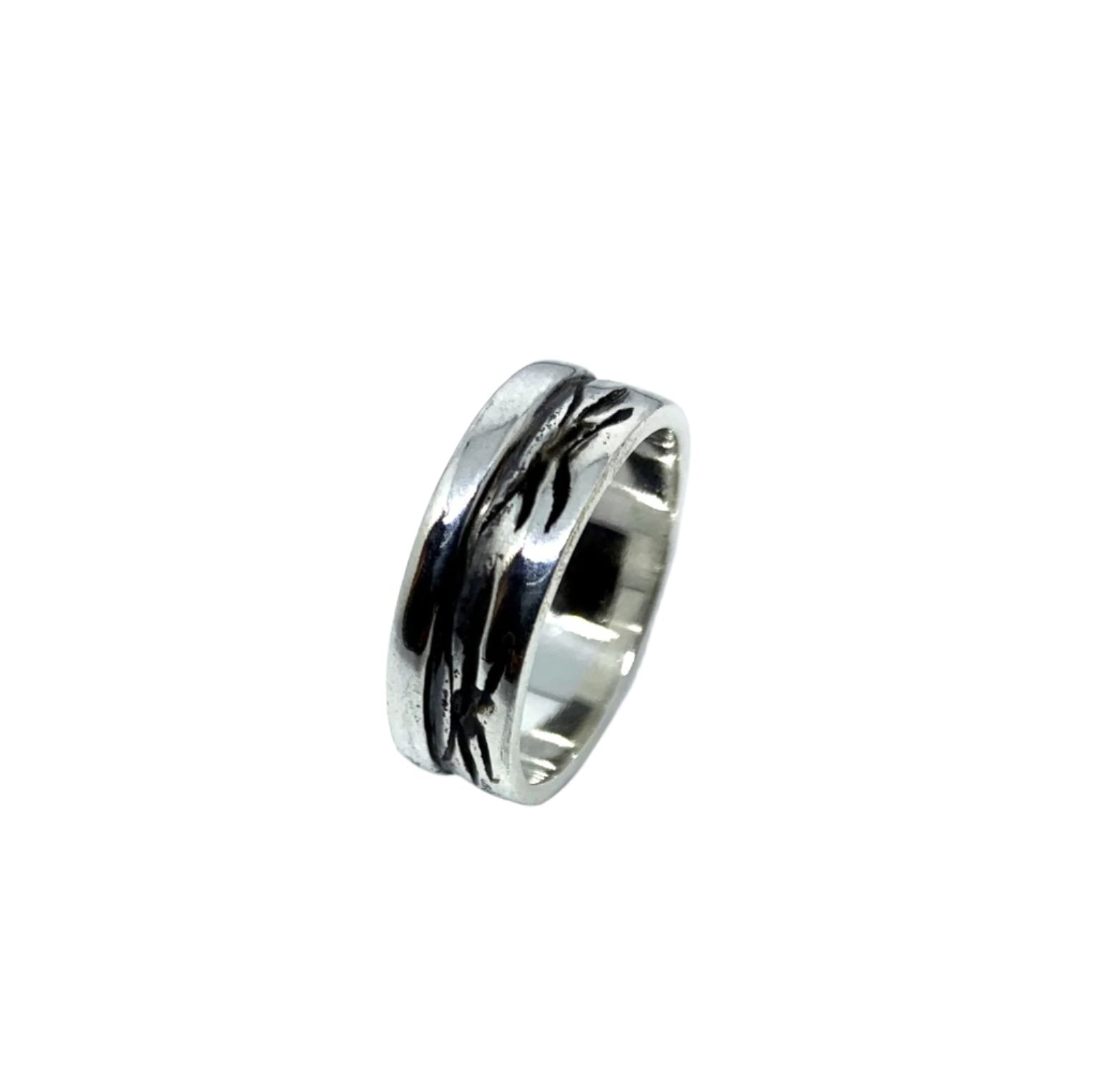 Side profile of Raggi lost wax carved sterling silver band ring showing oxidised texture - Tg-Jewellery By Tamara Gervasio