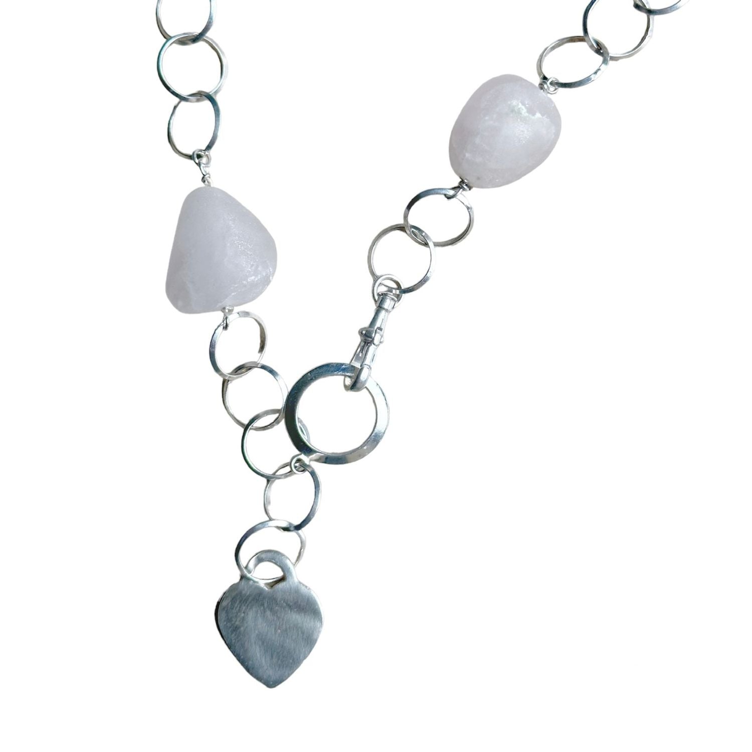 Close-up of natural rose quartz pebbles and sterling silver 925 jump ring chain - Tg-Jewellery By Tamara Gervasio