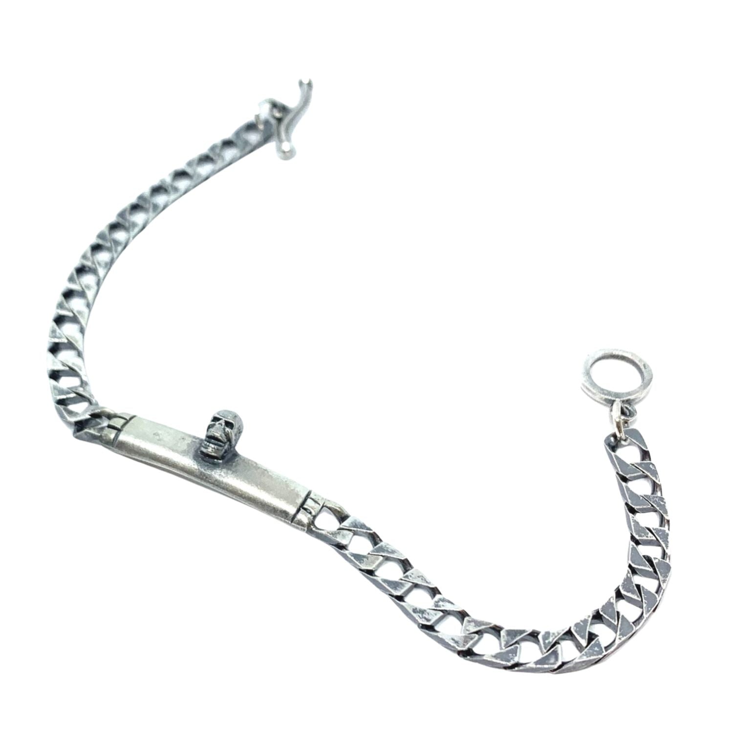 20cm curb chain bracelet in sterling silver 925 with skull T-bar closure, oxidised and polished finish – Tg-Jewellery by Tamara Gervasio