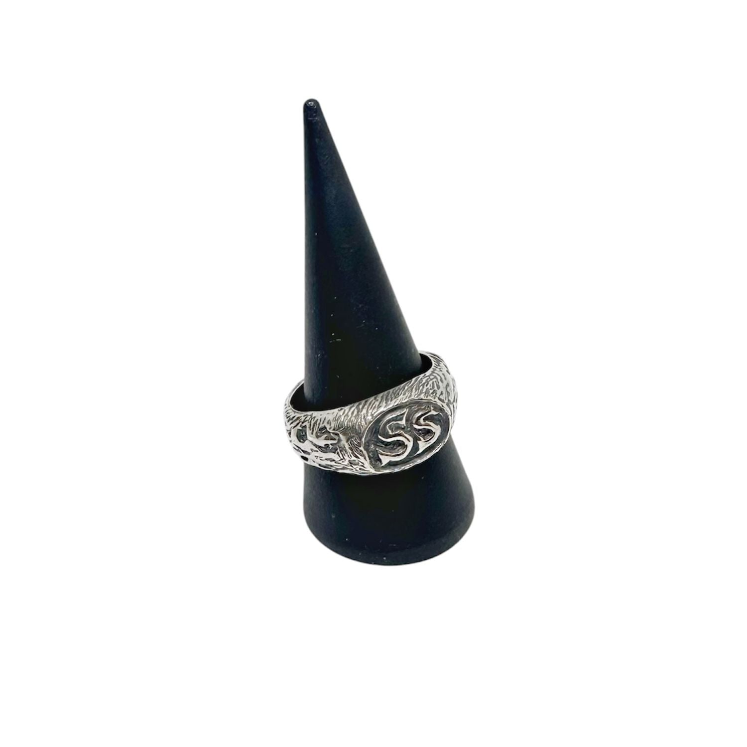 Strength and Spirit signet ring side view, polished and oxidised sterling silver 925, one of a kind