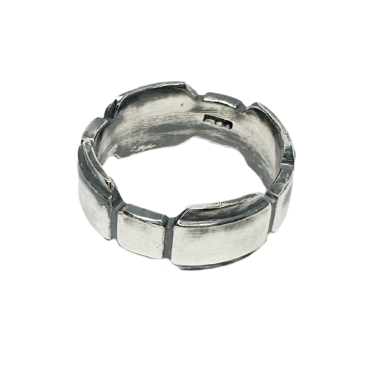 Side profile of geometric silver band ring showing 8.8mm width and architectural form — handmade in Cornwall by Tg-Jewellery