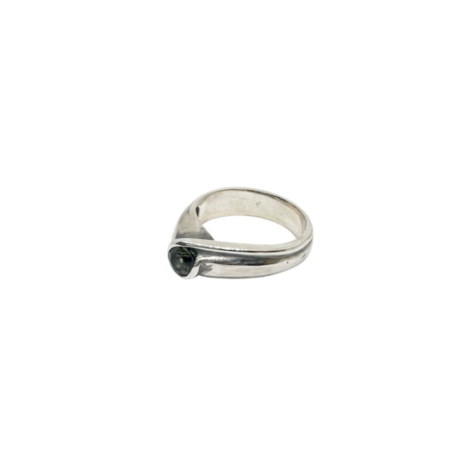 Sterling Silver Fish Ring with Green Tourmaline Gemstones - Tg-Jewellery By Tamara Gervasio
