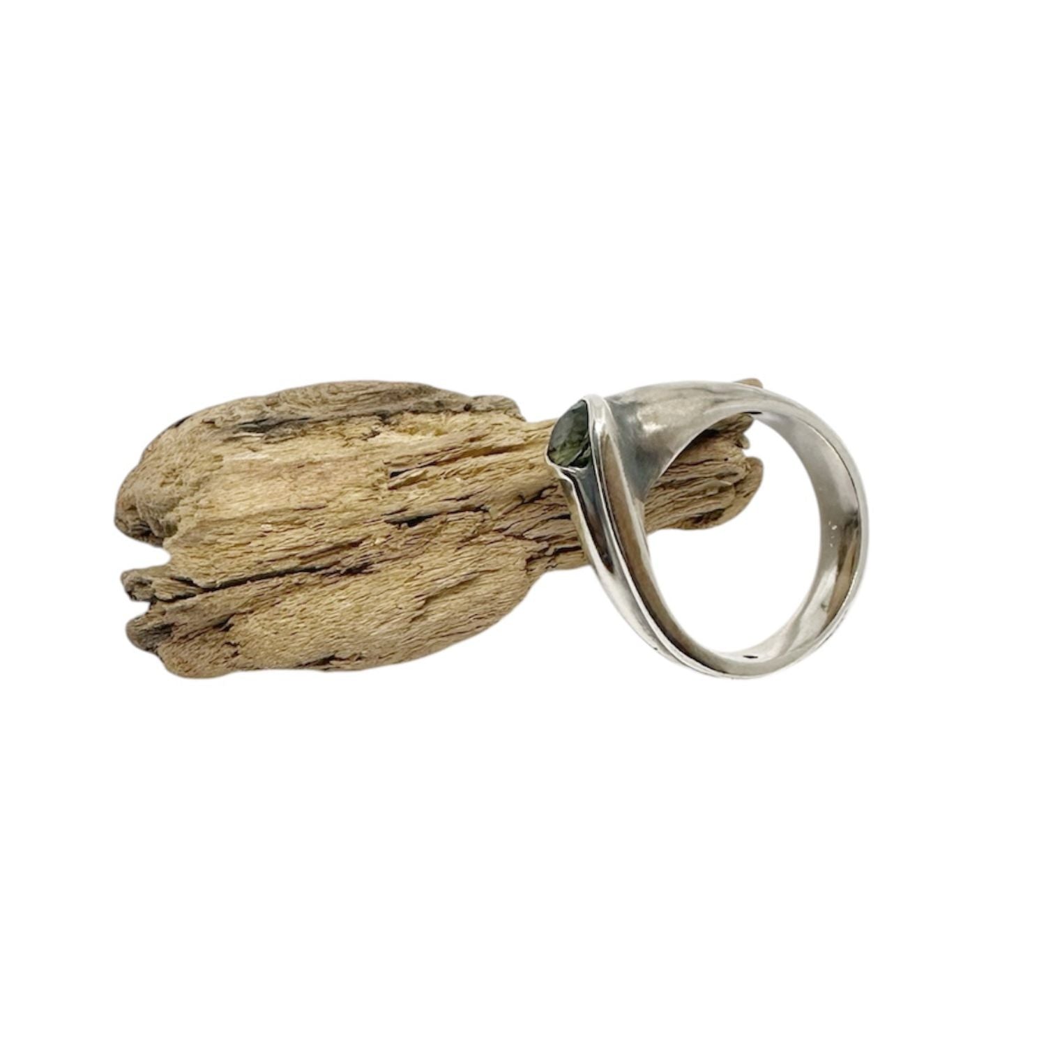 Sterling Silver Fish Ring with Green Tourmaline Gemstones - Tg-Jewellery By Tamara Gervasio