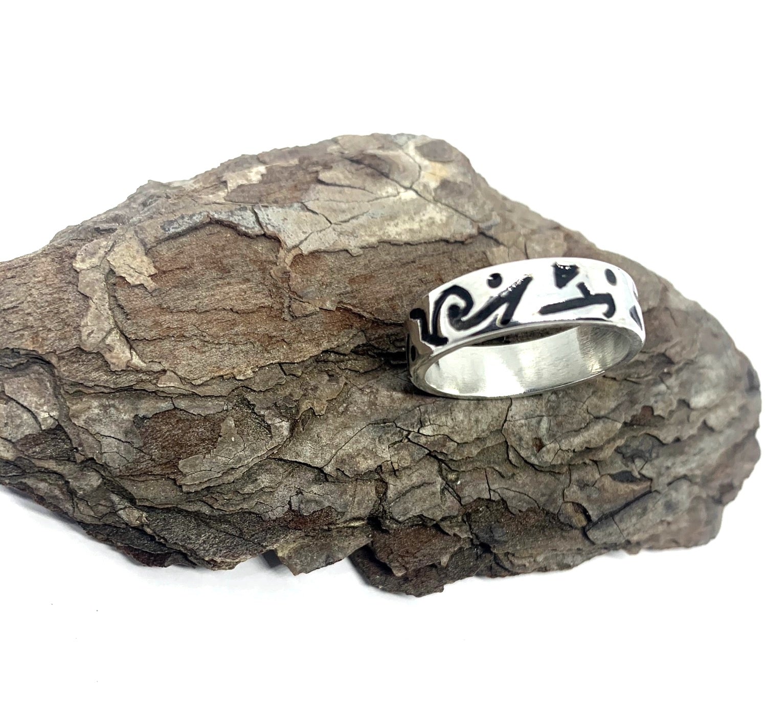 Incisioni Men’s Ring | Sterling Silver 925 with Black Enamel - Tg-Jewellery By Tamara Gervasio