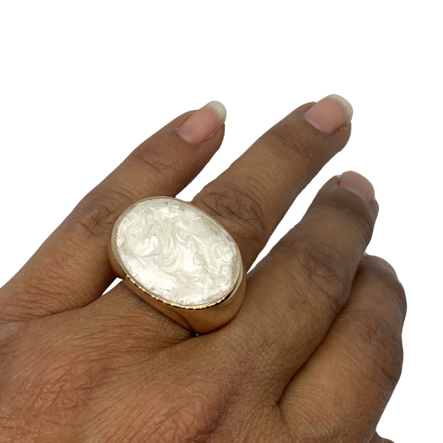 Cocktail Ring with Mother of Pearl Ceramic Enamel | Brass - Tg-Jewellery By Tamara Gervasio