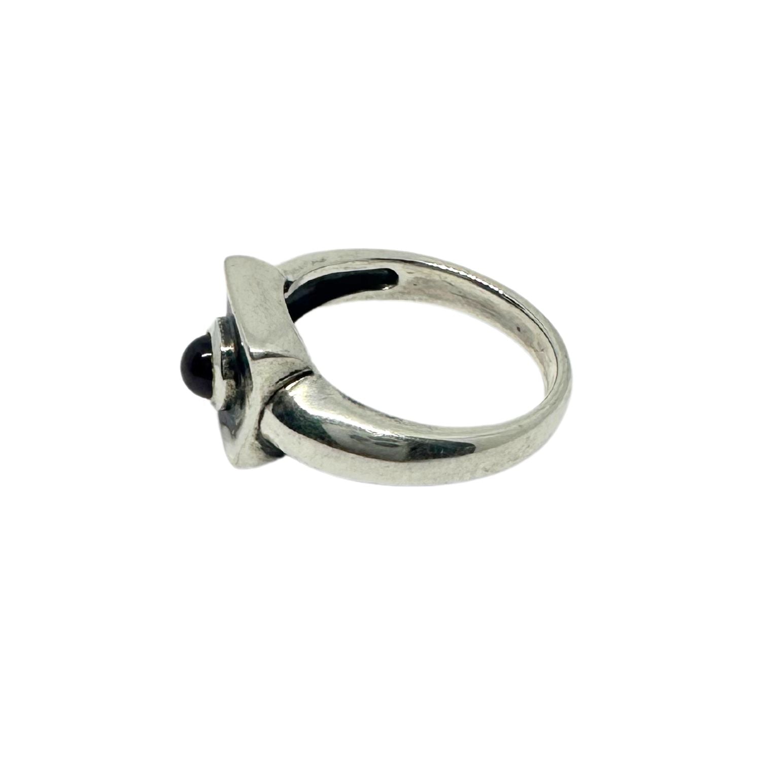 Close-up of The Cube Ring showing architectural cube form and 3.8mm cabochon gemstone detail - Tg-Jewellery By Tamara Gervasio