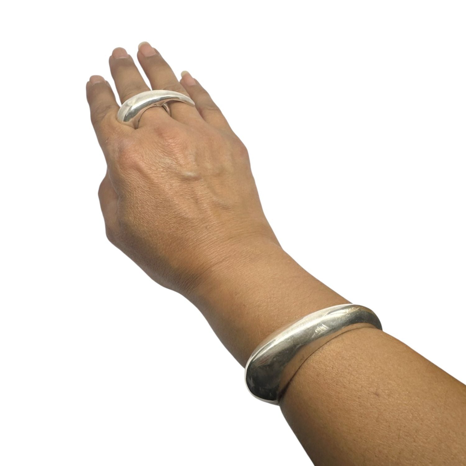 Dynamic Bangle Cuff set view – handcrafted sterling silver 925, asymmetrical silhouette, UK Hallmarked by Tg-Jewellery