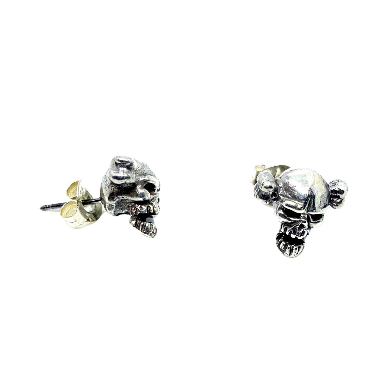 Skull Face Stud Earrings in Sterling Silver 925 — Close-Up Skull Face Detail — Bones Piercing Through — Handmade by Tamara Gervasio