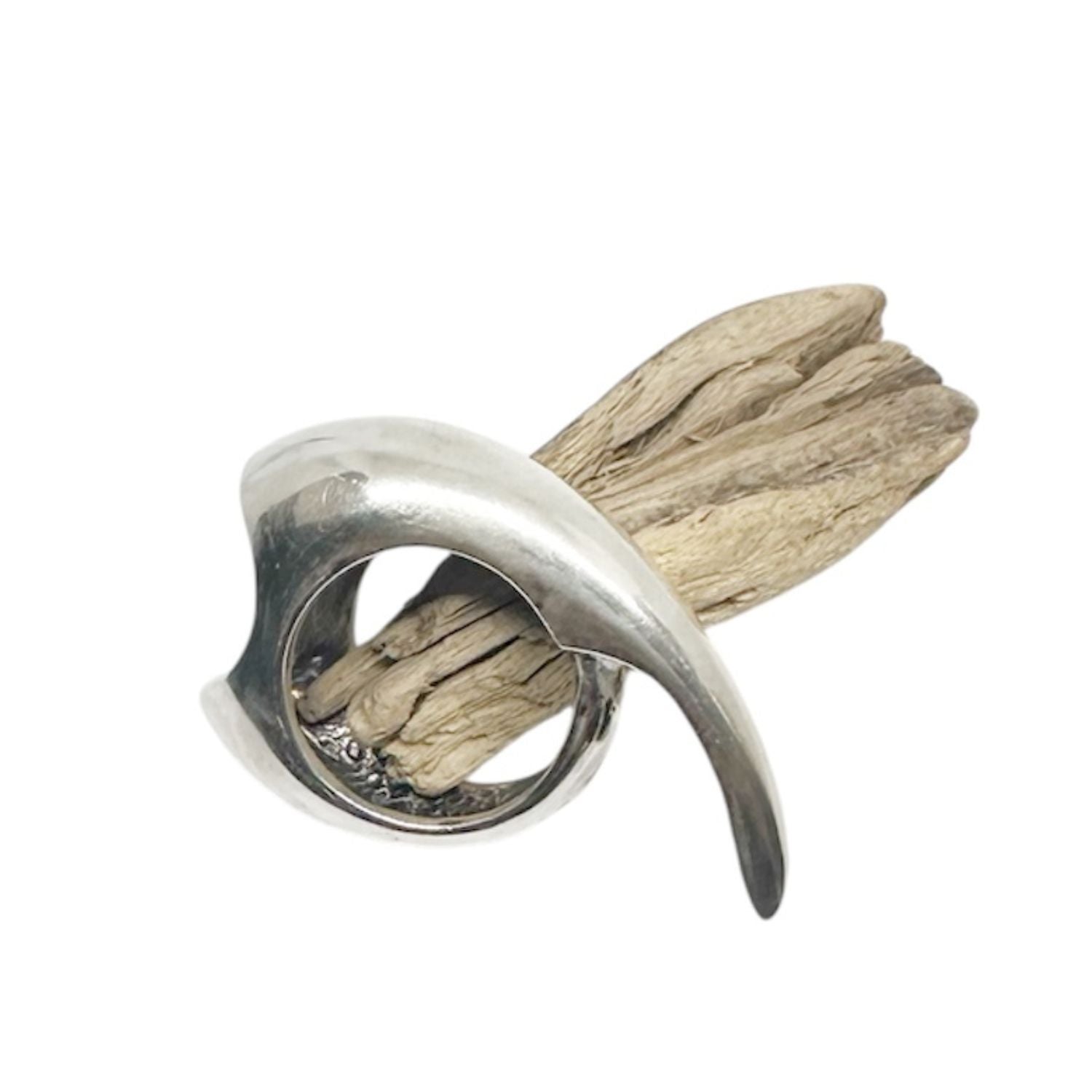 Dynamic Two-Finger Ring side view – UK Hallmarked sterling silver 925, 14.68mm wide, handmade in Cornwall by Tamara Gervasio