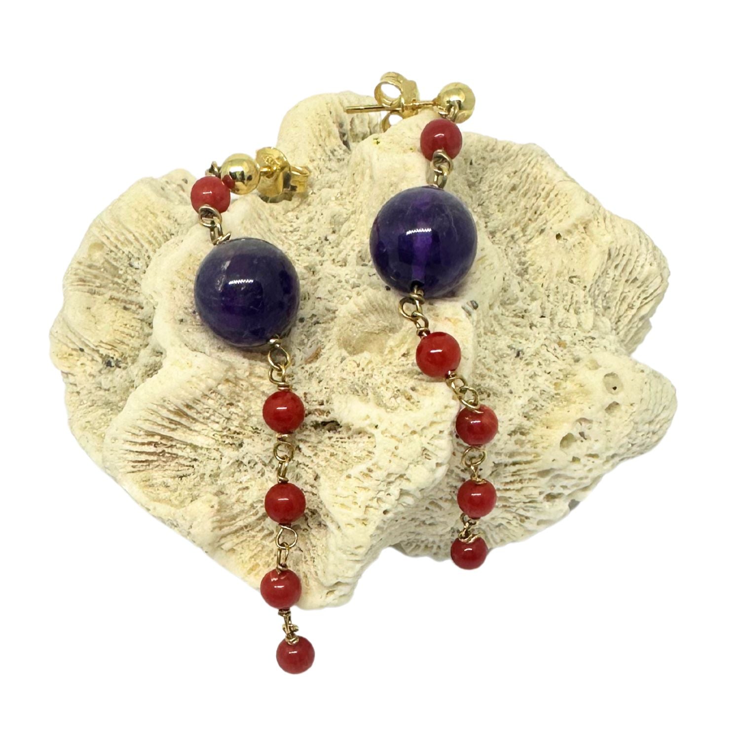 Close-up of natural coral beads on 18ct recycled yellow gold dangle earrings – one of a kind, handcrafted in Cornwall Tg-Jewellery By Tamara Gervasio