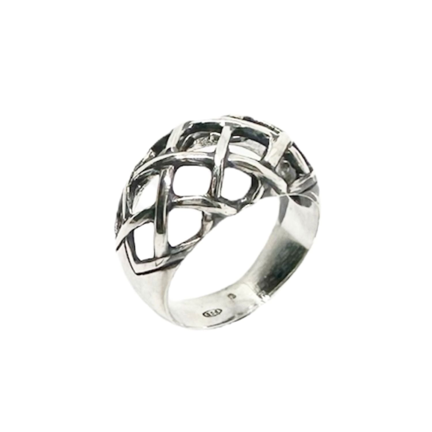 Woven dome ring in sterling silver 925 with square lattice cut-out, handmade in Cornwall - Tg-Jewellery By Tamara Gervasio