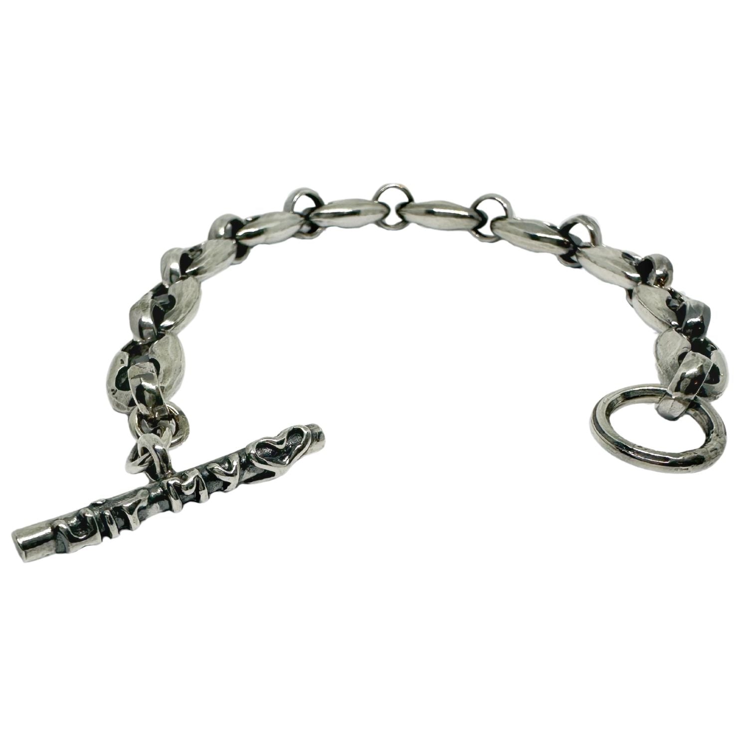 Detail of sterling silver 925 T-bar clasp engraved with 'Hit My Heart', lost wax cast, UK hallmarked, TG maker's mark- Tg-Jewellery By Tamara Gervasio