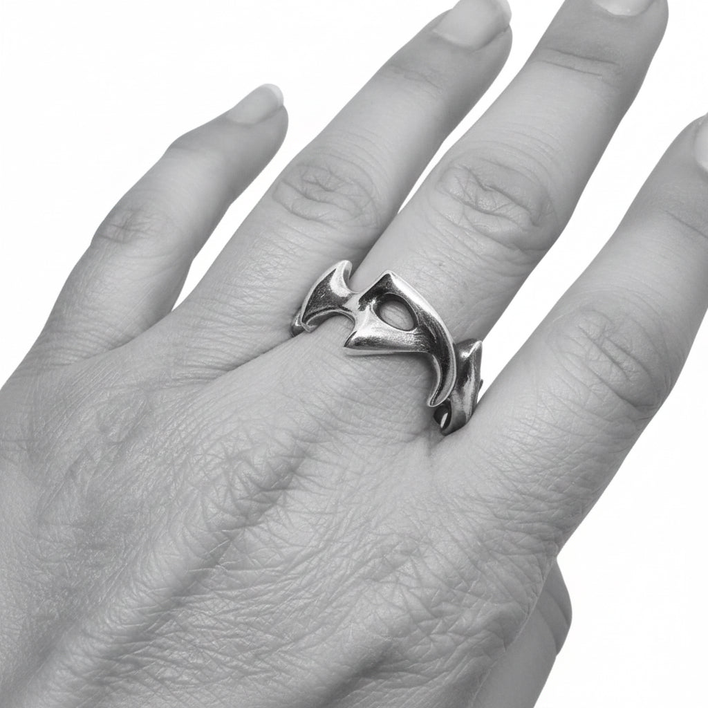 Top view of sterling silver spike ring, handmade in Cornwall, UK hallmarked - Tg-Jewellery By Tamara Gervasio