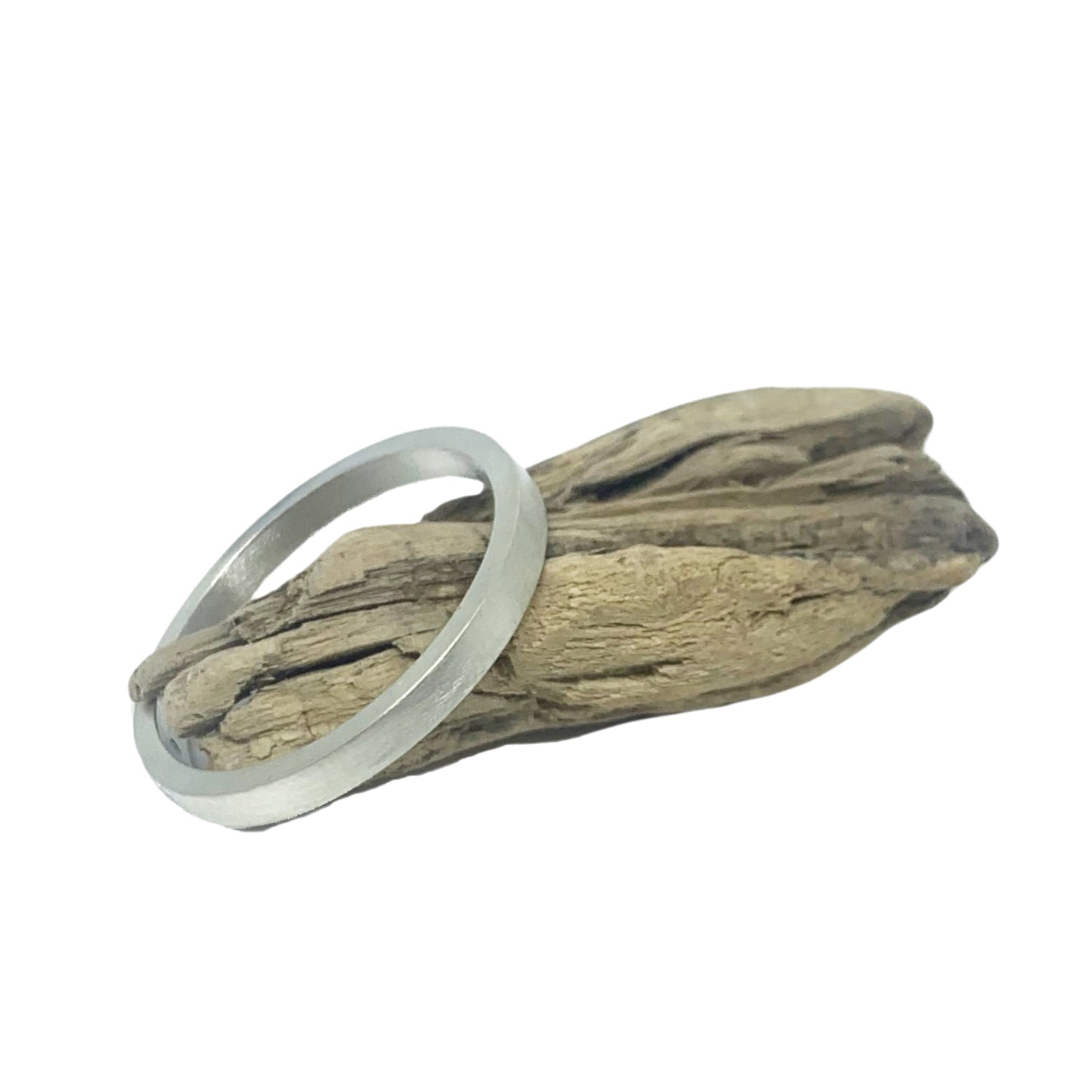 Close-up of matt satin surface finish on square band ring, handmade in Cornwall – TG-Jewellery