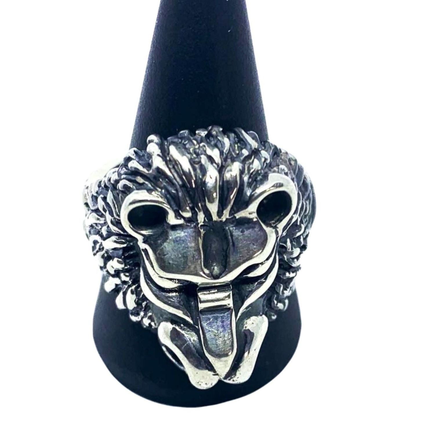 Close-up of sculptural lion head detail on sterling silver ring, hand carved in wax and cast- Tg-Jewellery By Tamara Gervasio