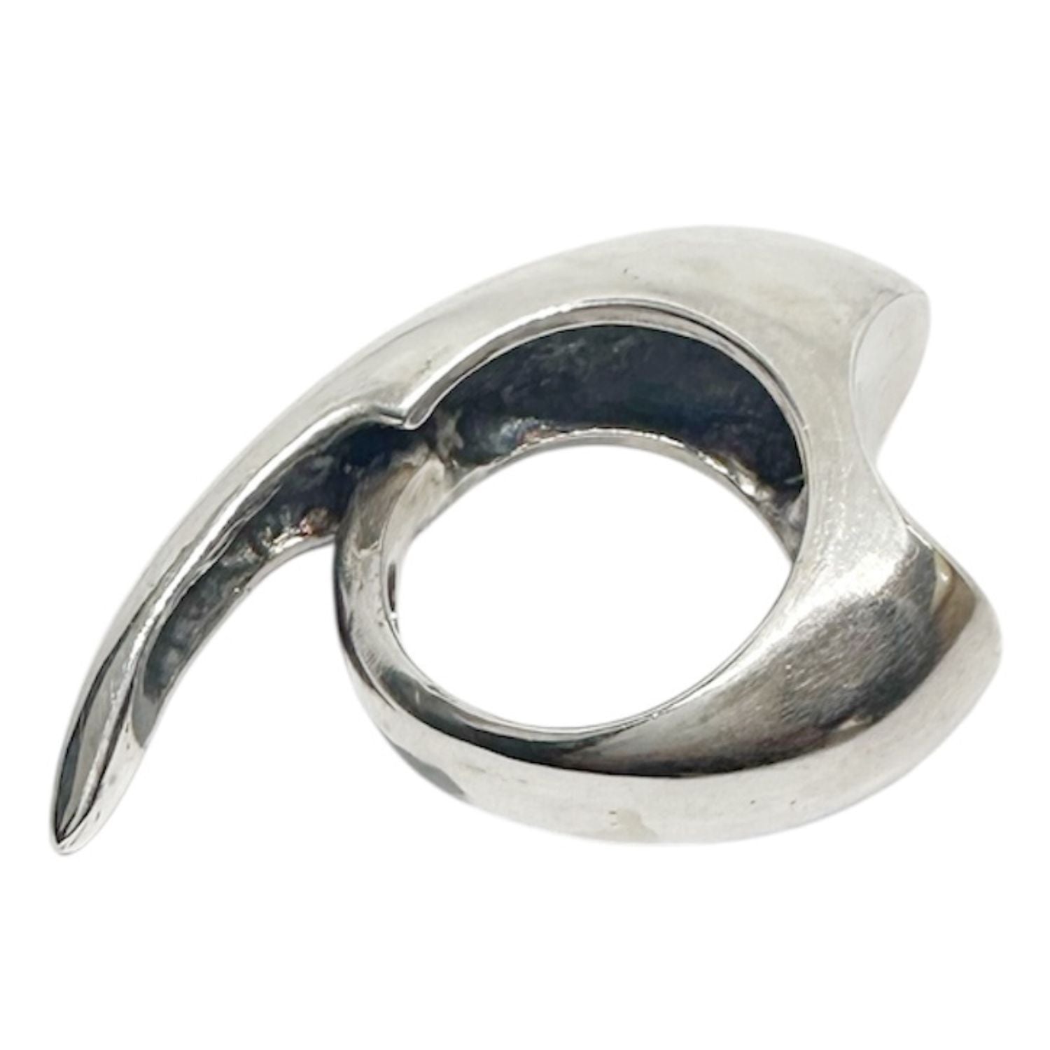 Dynamic Double-Finger Ring – Bold Sterling Silver Statement