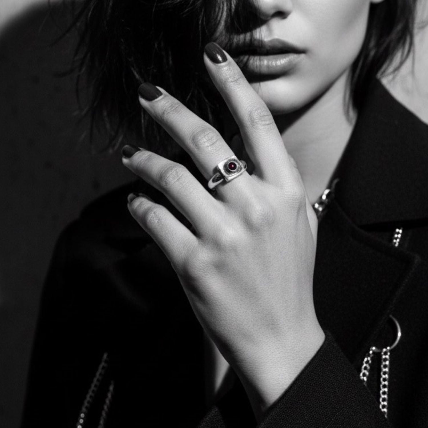 Model wearing The Cube Ring in sterling silver 925, showing scale and fit on hand - Tg-jewellery by Tamara Gervasio