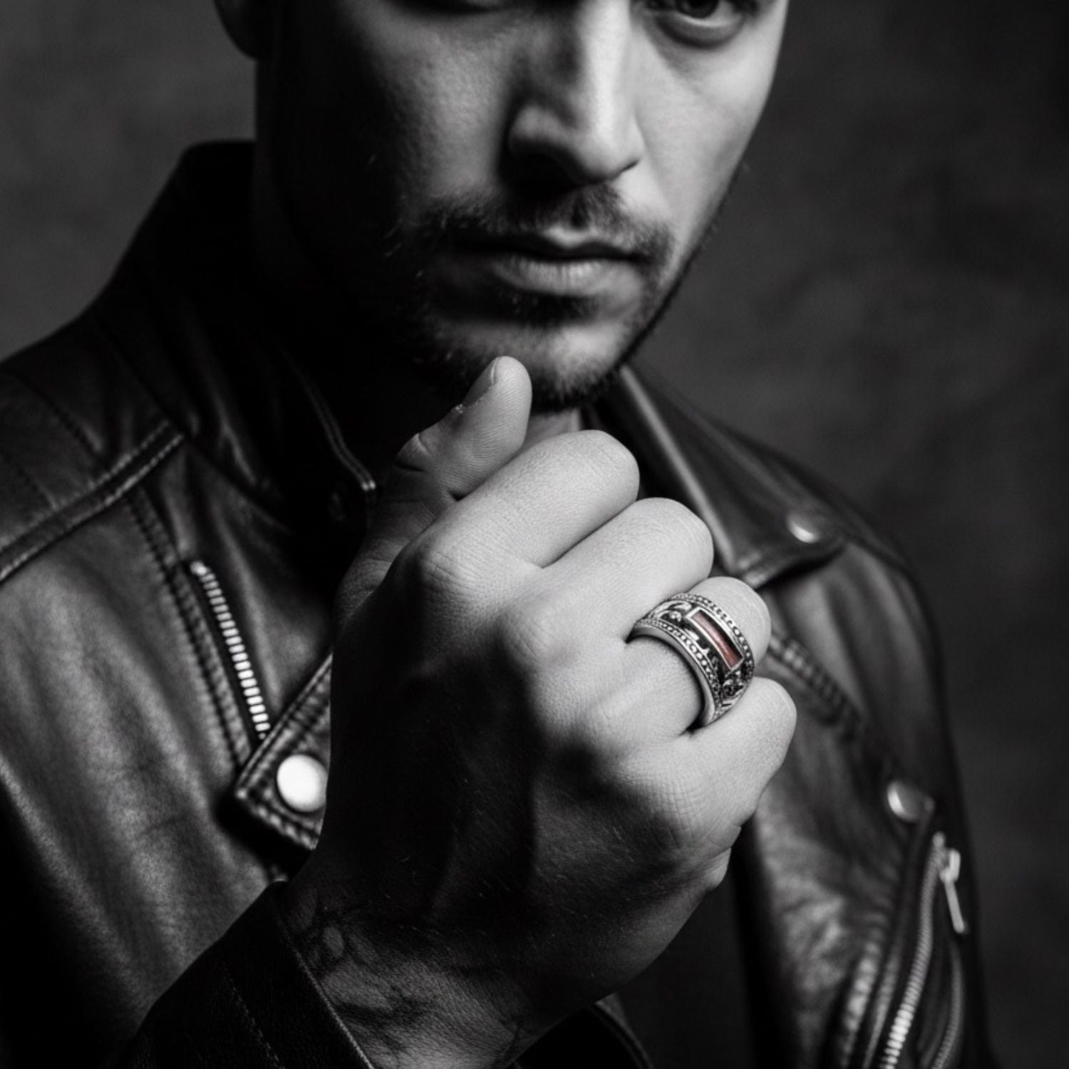 Model wearing tribal sterling silver 925 ring with red ruby ceramic enamel – TG-Jewellery